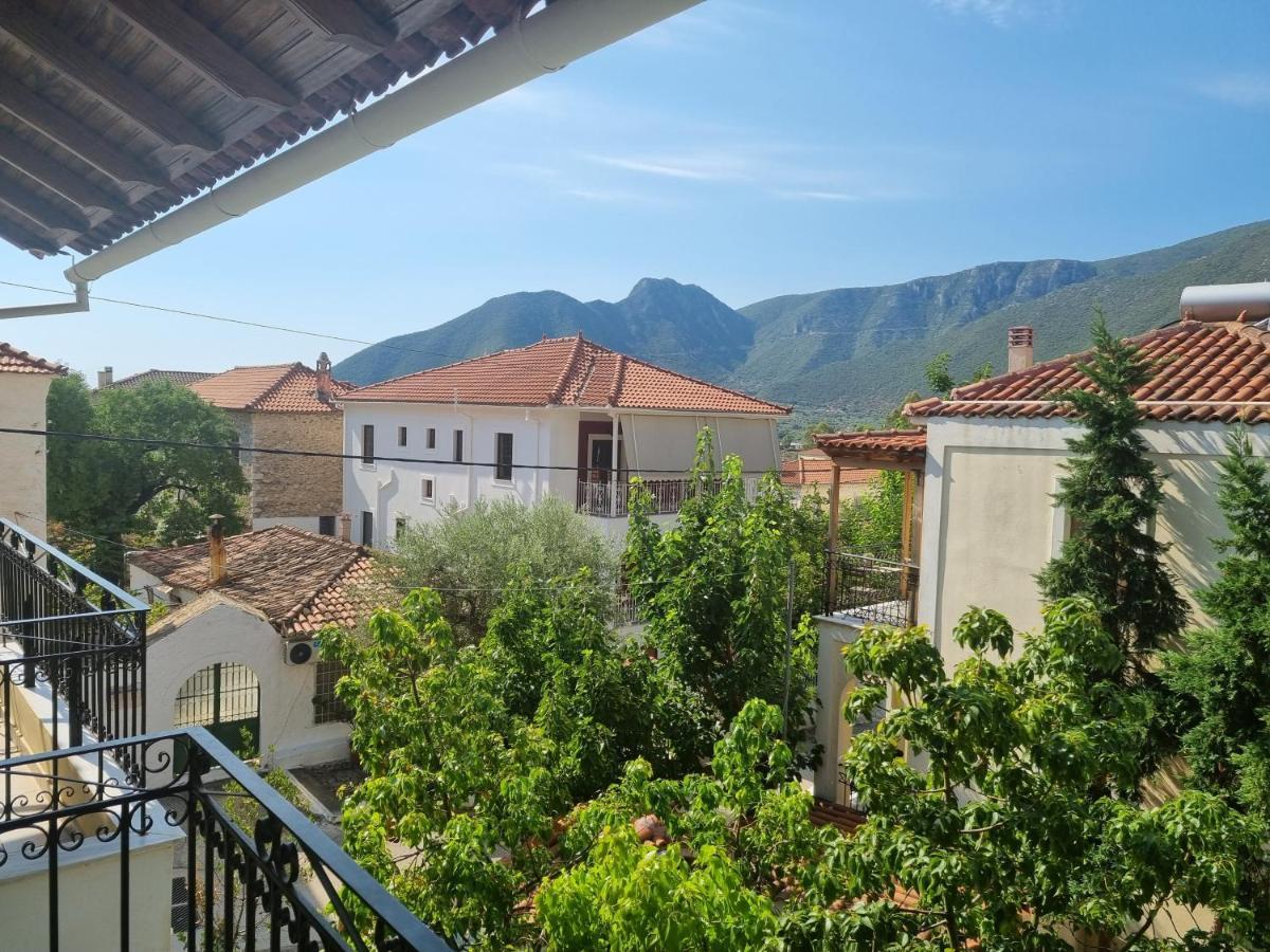 Apartment Theodoros Leonídion Екстериор снимка